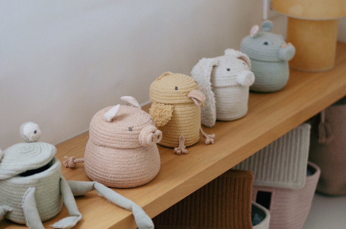 Lorena Canals Korb Rita the Rabbit