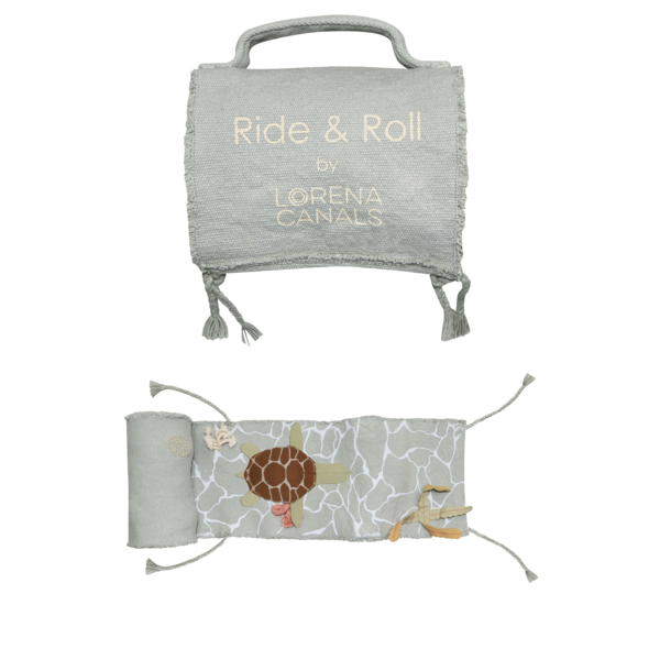 Lorena Canals Ride & Roll under the sea