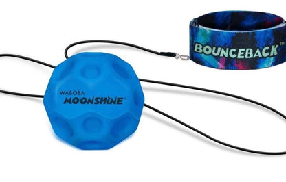 Waboba Moonshine On a Leash Ball leuchtet im Dunkeln