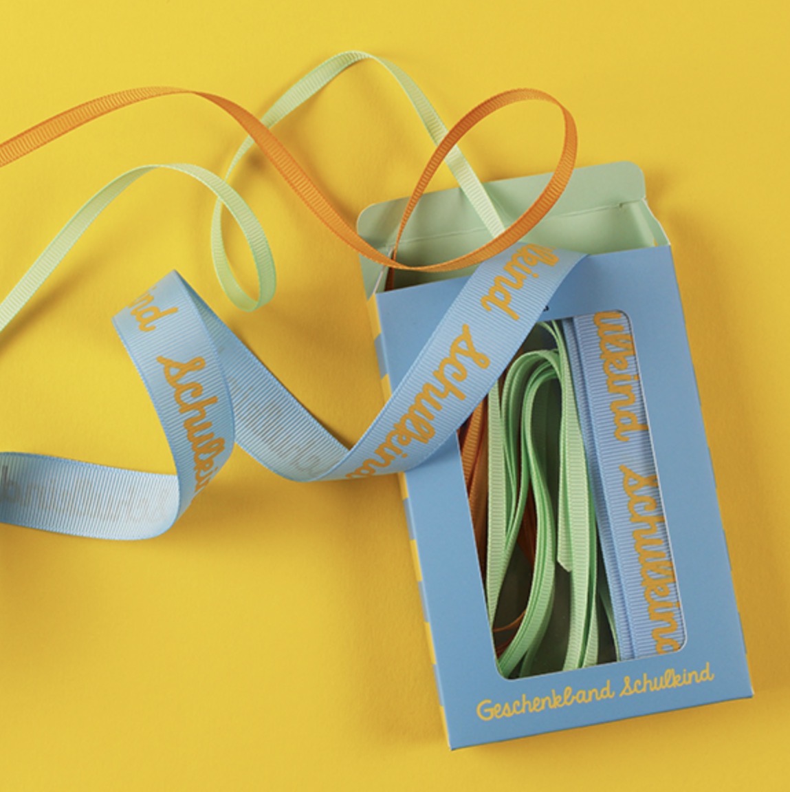 Ava Yves Geschenk Band