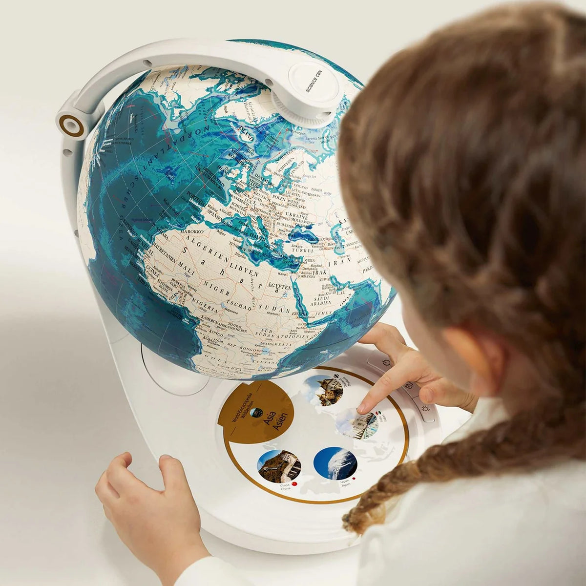 Die Erde Science Can