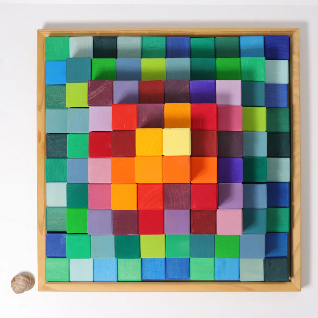 Grimm‘s große Stufenpyramide bunt