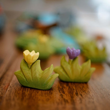 Bumbu Toys Blume mit Gras klein