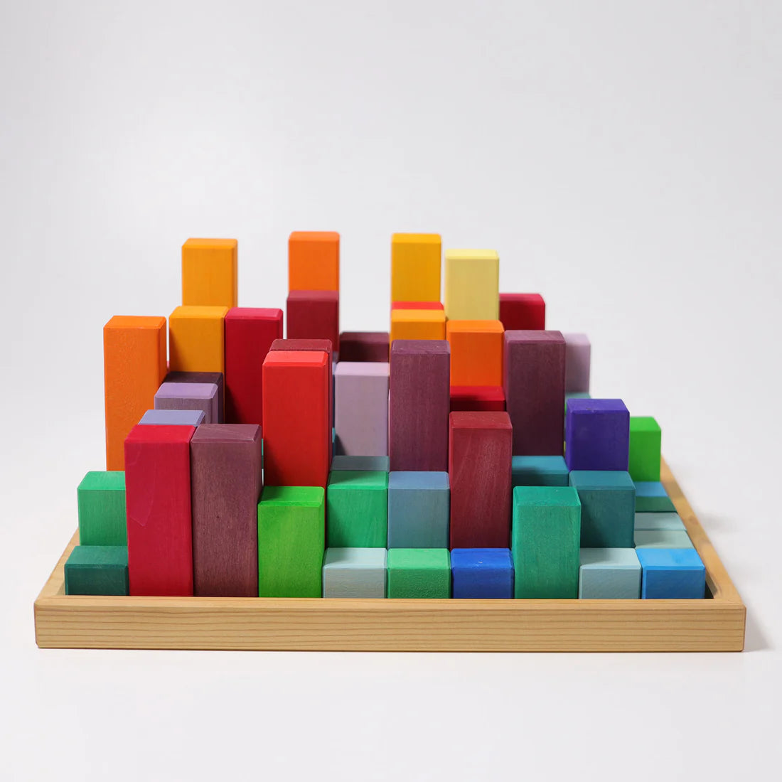 Grimm‘s große Stufenpyramide bunt