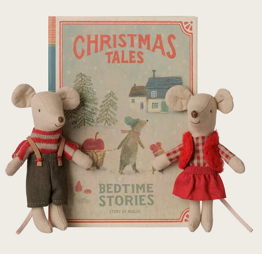 Weihnachts-Zwillingsmäuse. Kleine Schwester und Bruder im Buch
