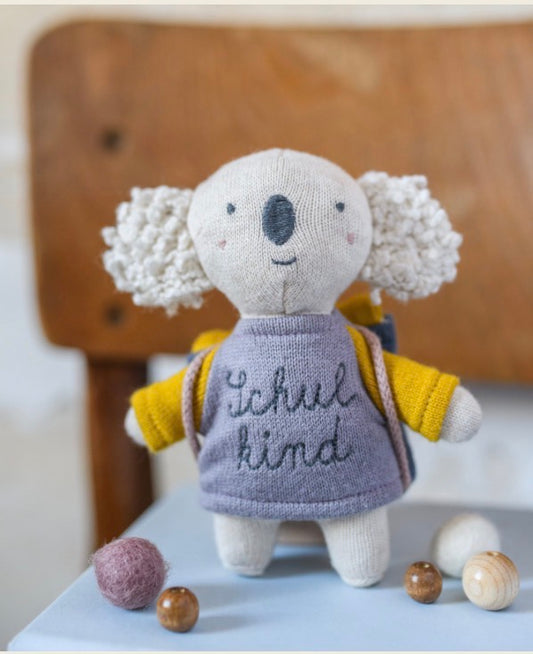 Ava Yves Koala Schulkind