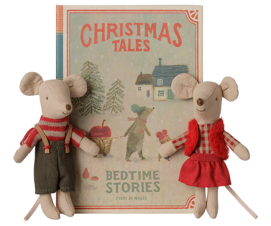 Maileg Christmas twin mice, kleine Schwester and brother in book