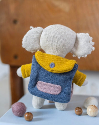 Ava Yves Koala Schulkind
