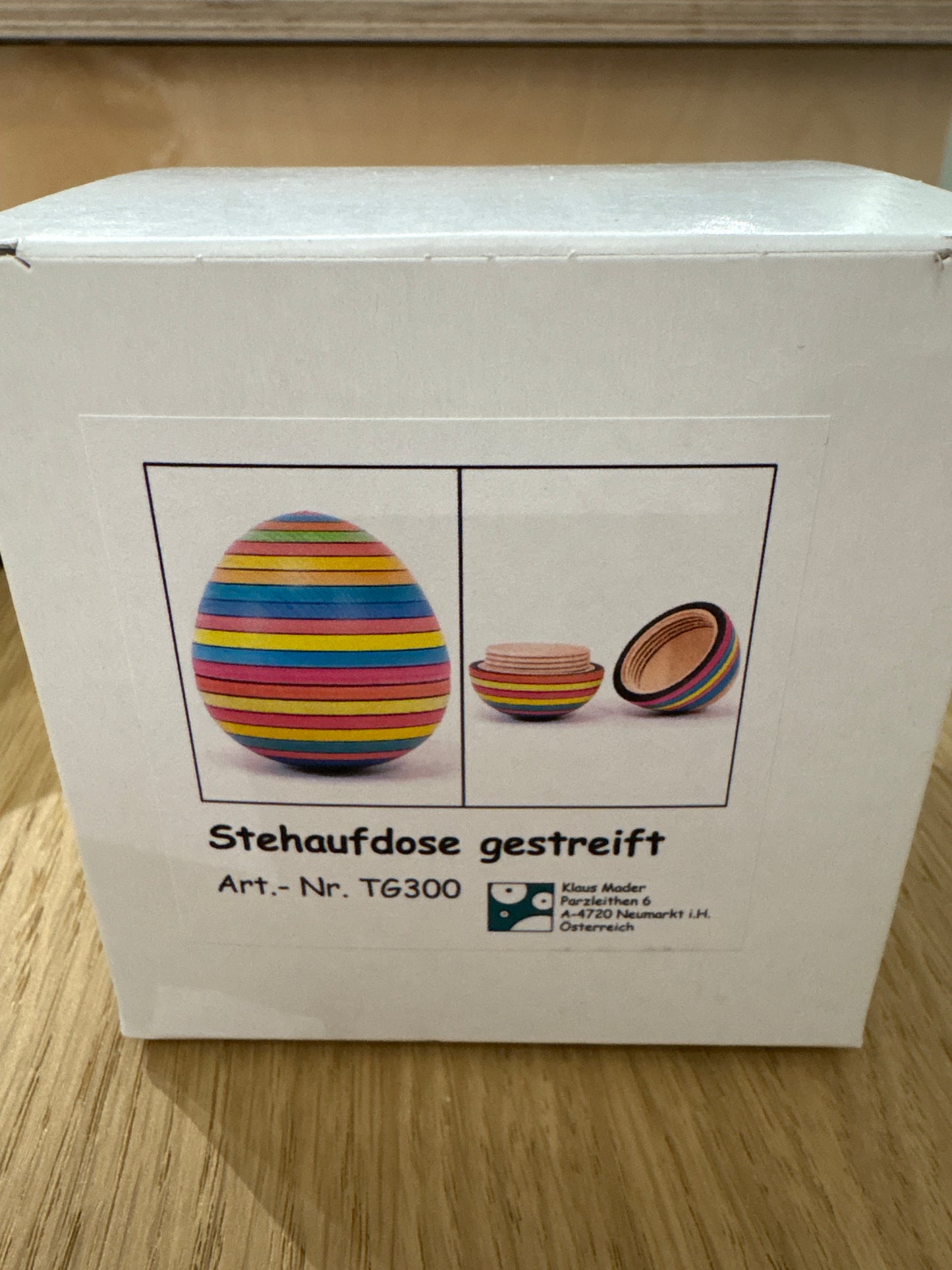 Stehaufdose gestreift