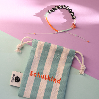 Perlenarmband Schulkind