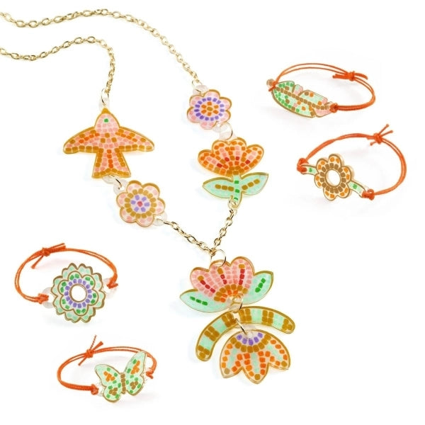 Do it yourself Schmuck aus Schrumpffolie zum selber basteln