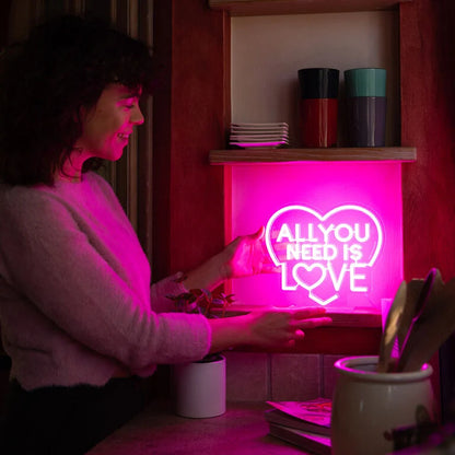 Legami LED-Lampe mit Neoneffekt - All You Need is Love - It’s a Sign