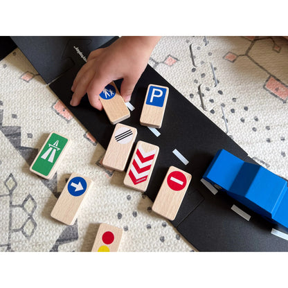 Waytoplay Roadblocks - Traffic Signs Verkehrsschilder
