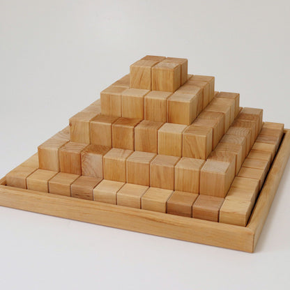 Grimm‘s große Stufenpyramide Natur